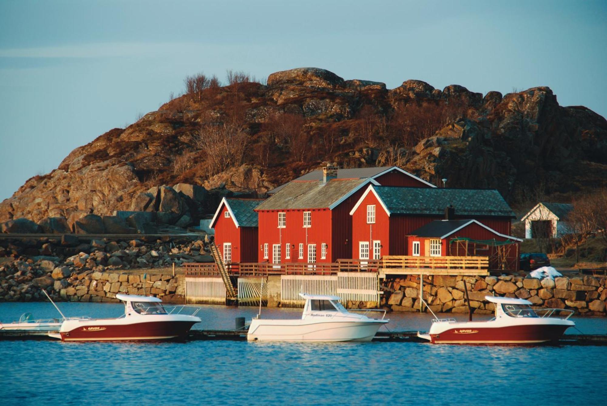 Hotel Statsbuene I Kabelvåg Exterior foto